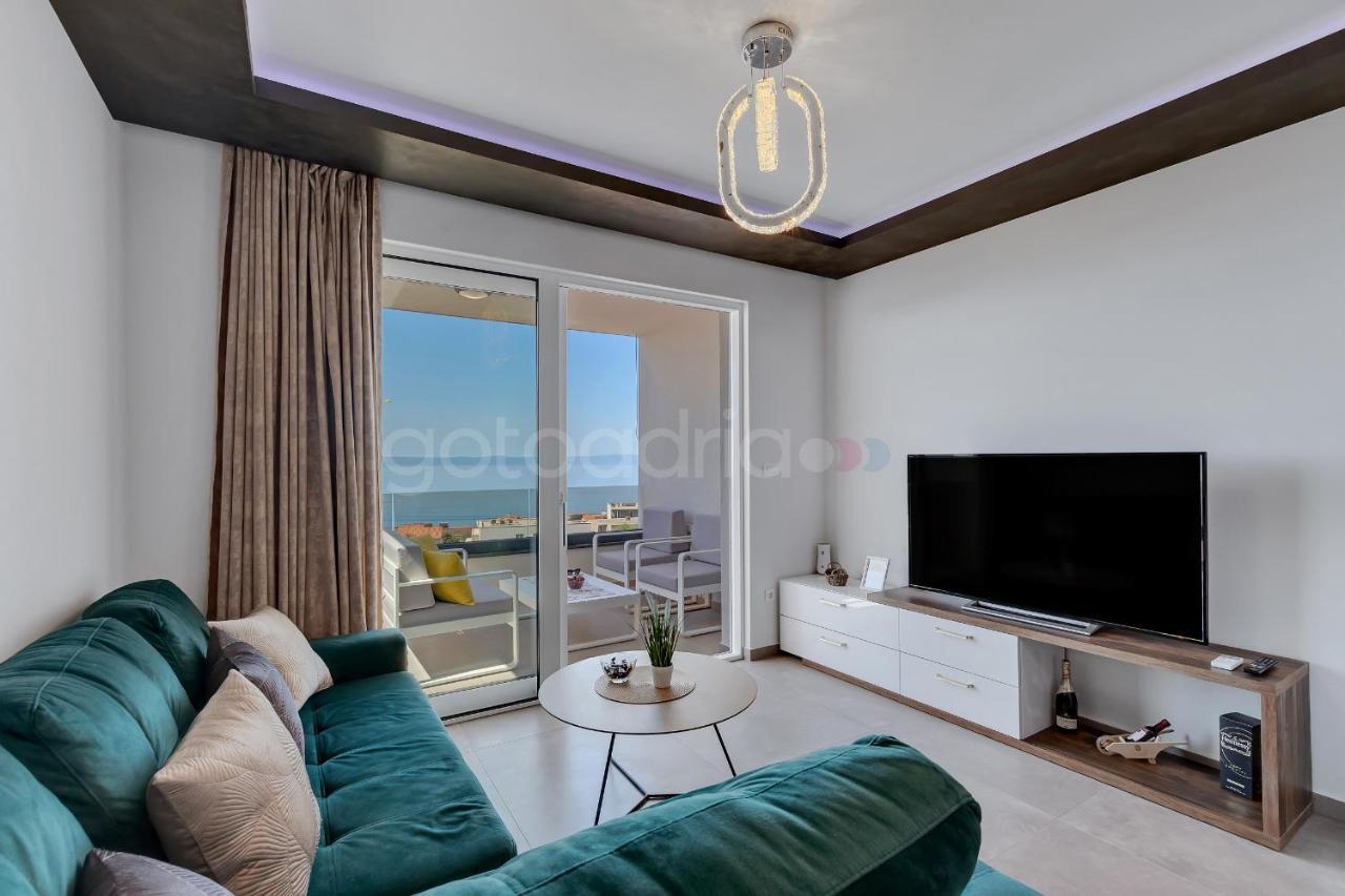 Luxury Seaview Apt Luki - Free Parking Makarska Kültér fotó